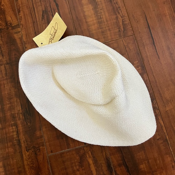 Ariane Millinery Hat - Picture 1 of 3